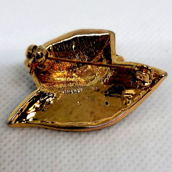 Vintage Red Enamel And Gold Pin Purple Flowers Rhinestones Red Hats 1.5" x 1" - Picture 3 of 8